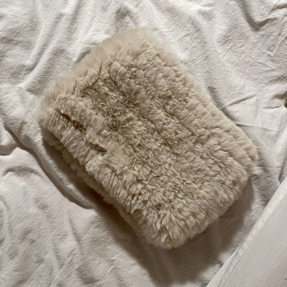 Express Cream Infinity Women’s Faux Fur scarf One Size